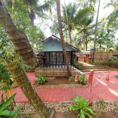Palm Trees Ayurvedic Heritage Patnem Beach Bagian luar foto