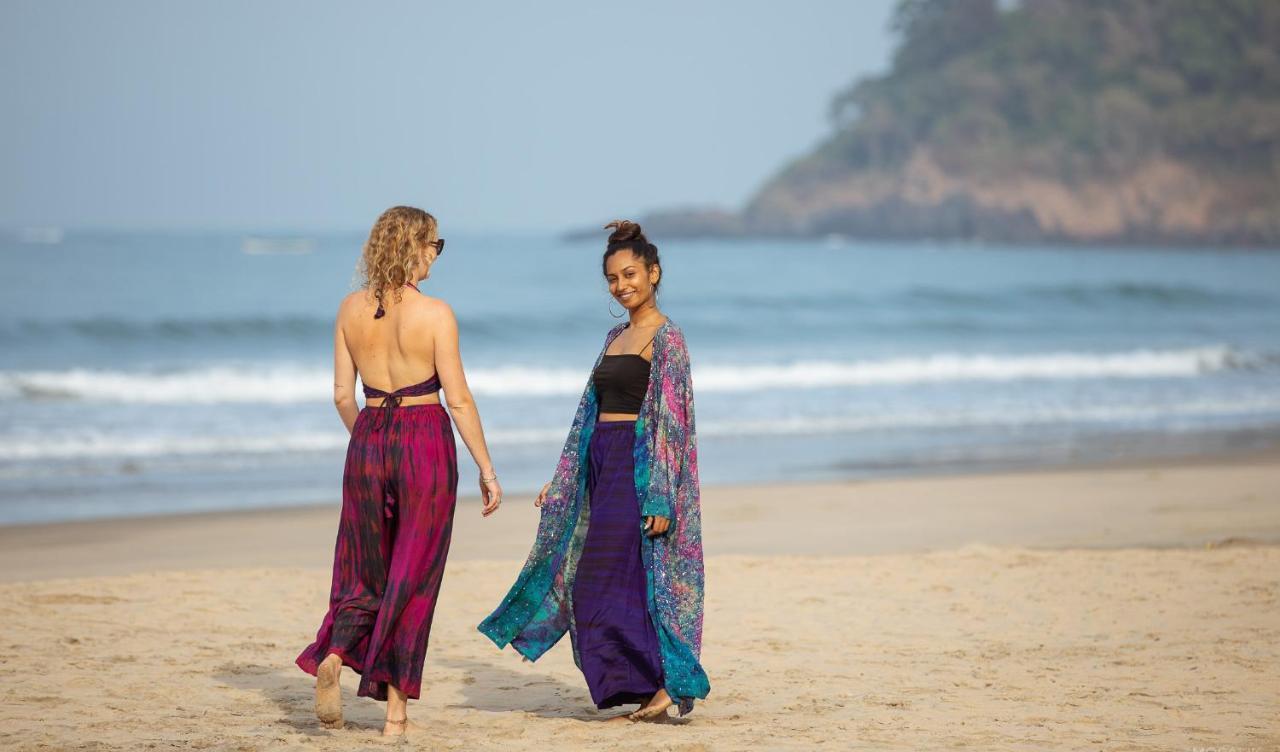 Palm Trees Ayurvedic Heritage Patnem Beach Bagian luar foto