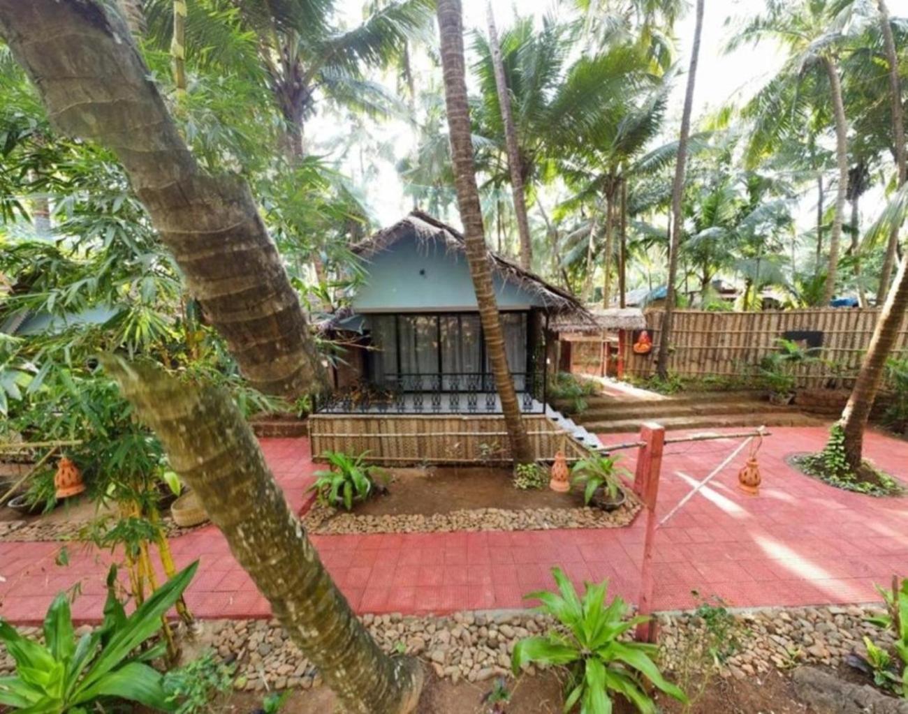 Palm Trees Ayurvedic Heritage Patnem Beach Bagian luar foto