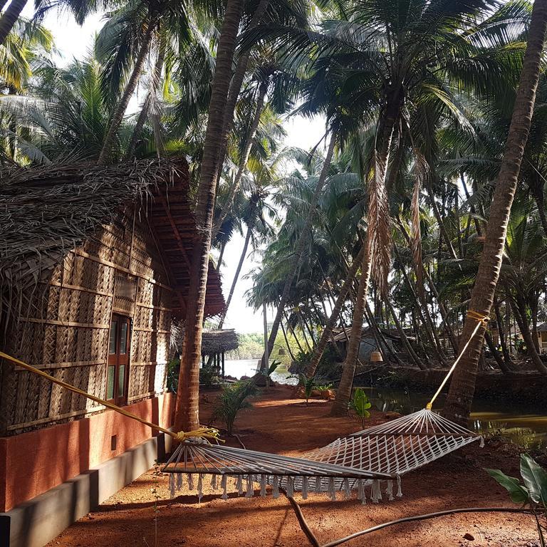 Palm Trees Ayurvedic Heritage Patnem Beach Bagian luar foto