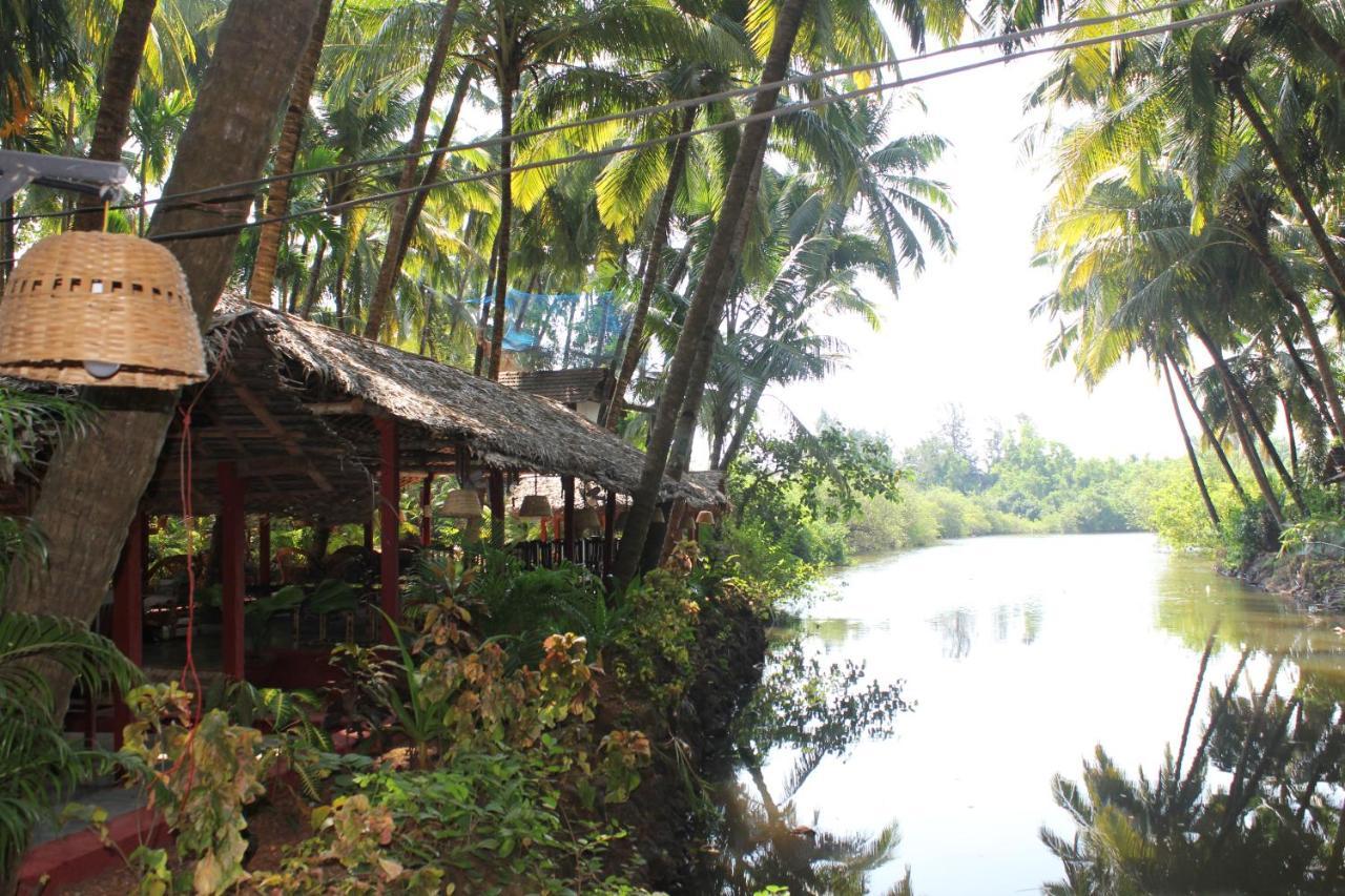 Palm Trees Ayurvedic Heritage Patnem Beach Bagian luar foto